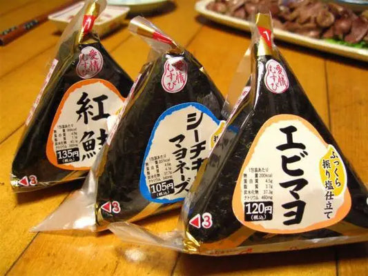 Onigiri – quick 100 yen rice snacks